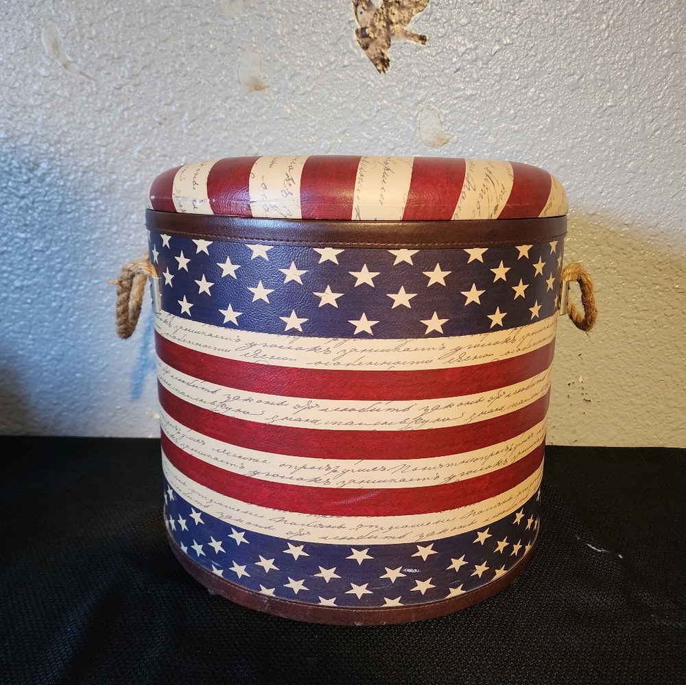 Patriotic American Flag Storage Ottoman